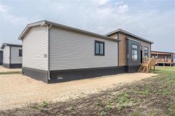 130 Prairie Oak Drive, Mitchell, MB R5G2X5 Photo 20