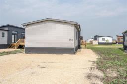 130 Prairie Oak Drive, Mitchell, MB R5G2X5 Photo 21