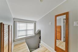1427 Bannatyne Avenue, Winnipeg, MB R3E0X3 Photo 10