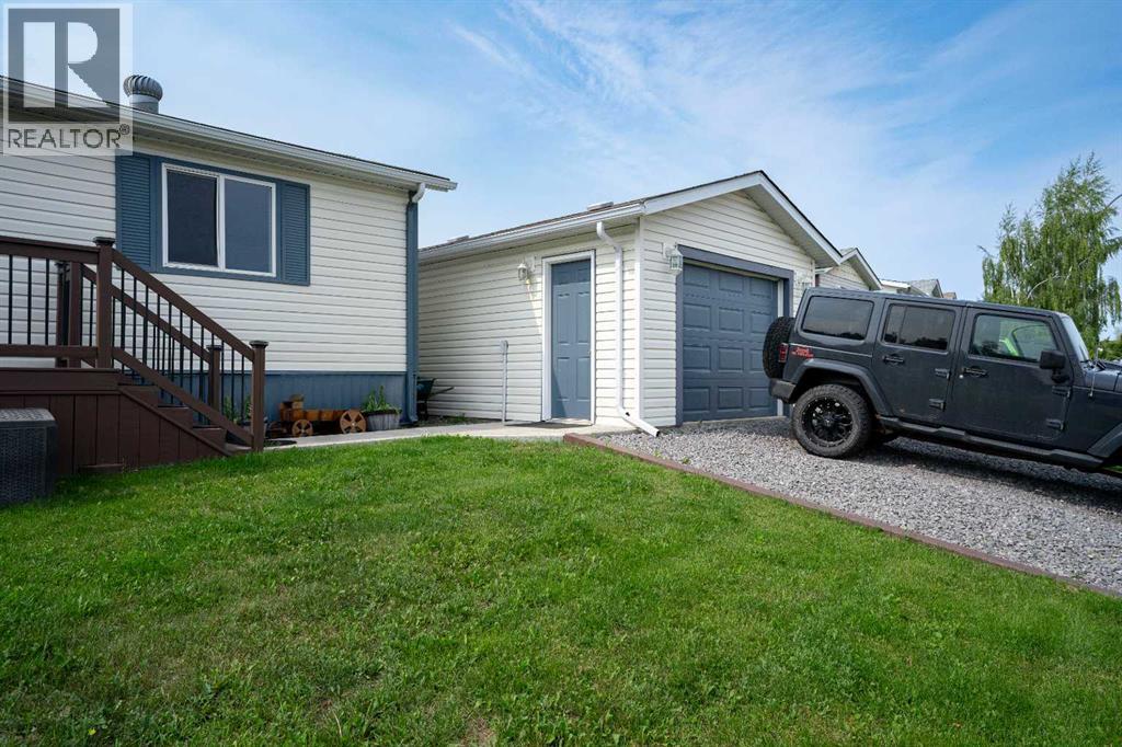 161 Harpe Way - 3