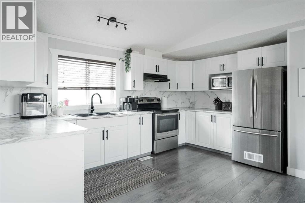 161 Harpe Way - 9