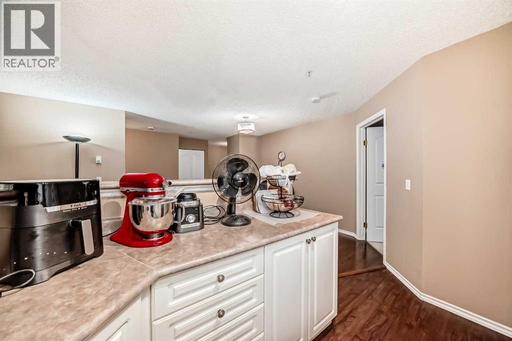 #119 6000 Somervale Court SW - 10