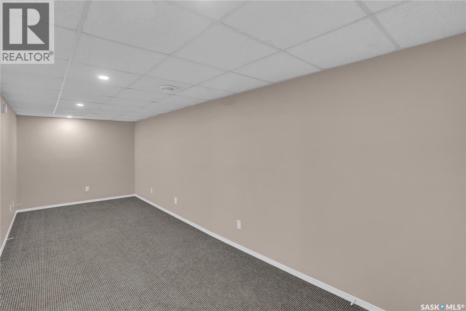 2022 Elliott STREET - 17