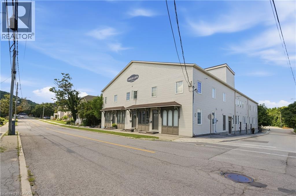 #7 49 ONTARIO Street - 3
