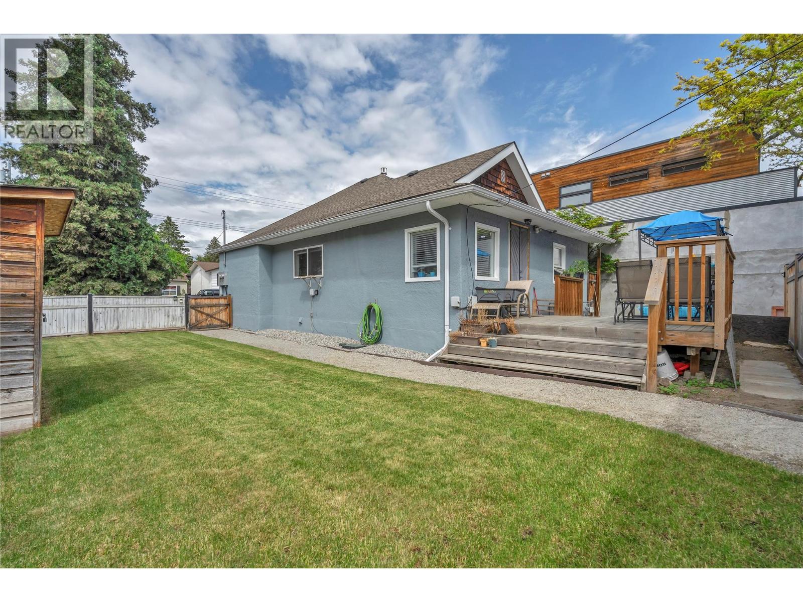 264 Douglas Avenue - 44