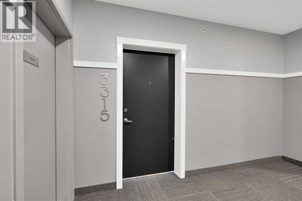 #3315 33 Carringham Gate NW - Image 9