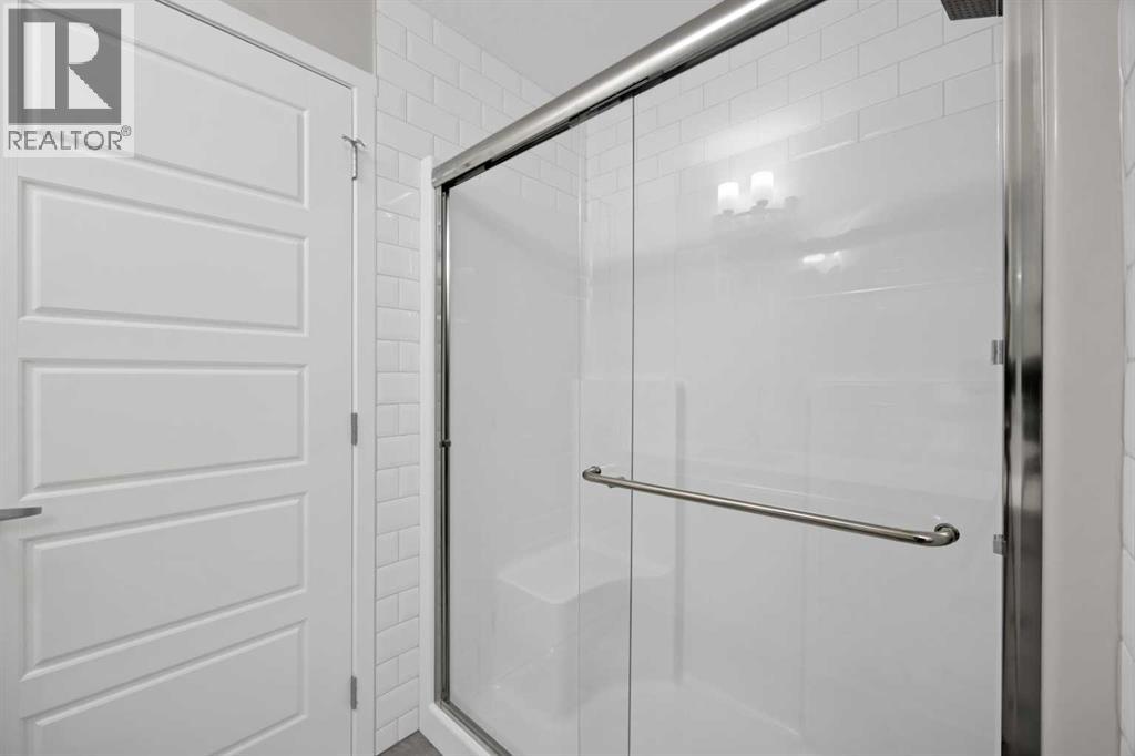 #3315 33 Carringham Gate NW - Image 19