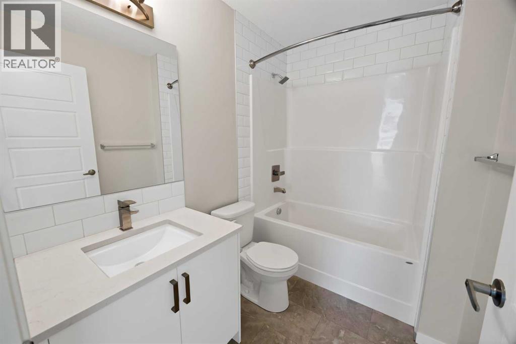#3315 33 Carringham Gate NW - Image 29