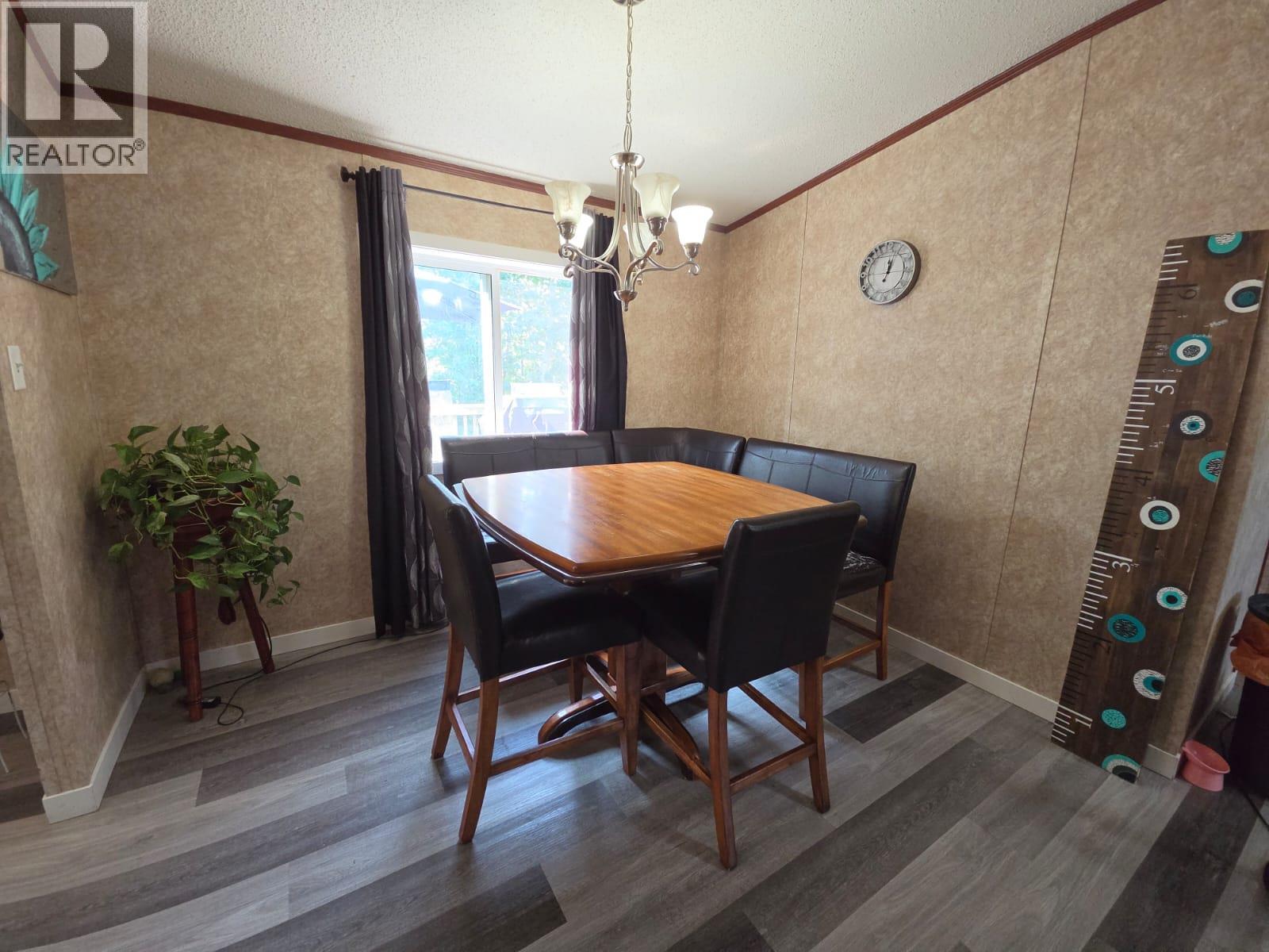 5277 45 Street SE - 4