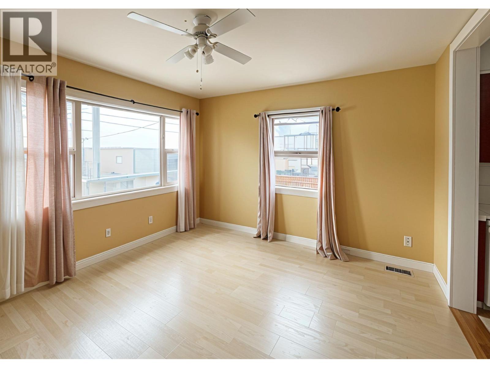 8004 89TH Street - 17