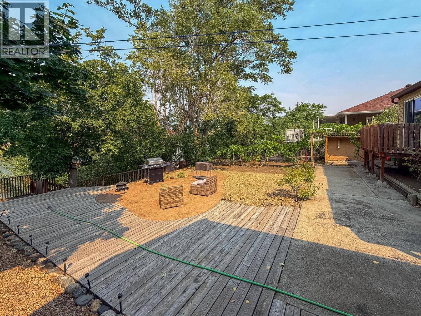 8004 89TH Street - 8