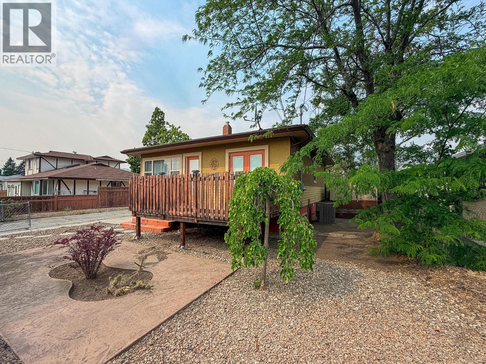 8004 89TH Street - 9