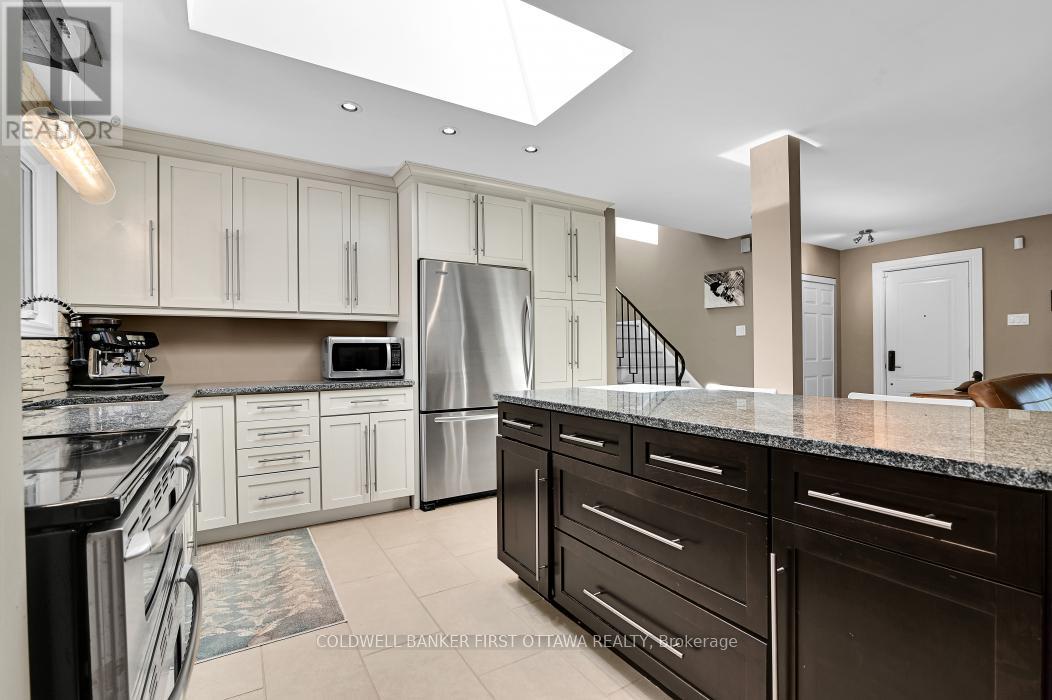 4 Bed, 2 Bath House for Sale in Ottawa – 580 DUFF CRESCENT, Ottawa – MLS# X13436050 - Image 15
