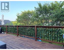 10 Castlewood Avenue thumbnail 26