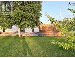 10 Castlewood Avenue thumbnail 29