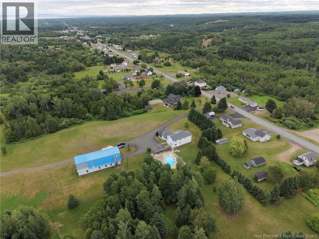 1359 Des Pionniers Avenue - 2