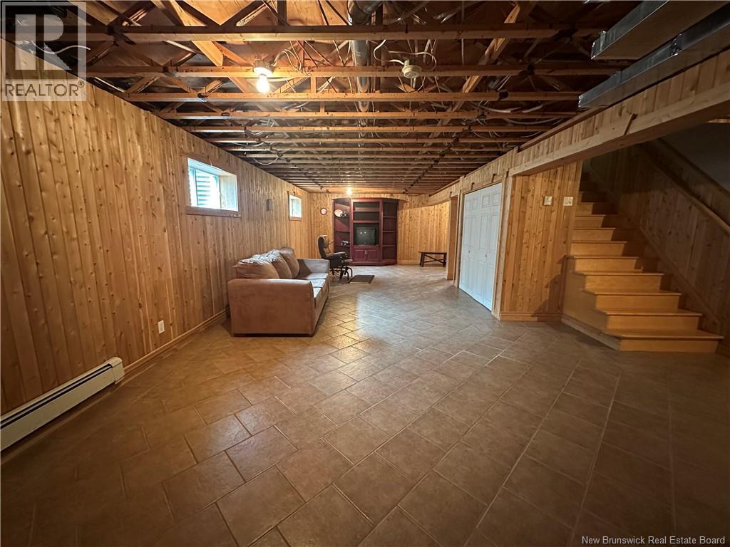1359 Des Pionniers Avenue - Image 22