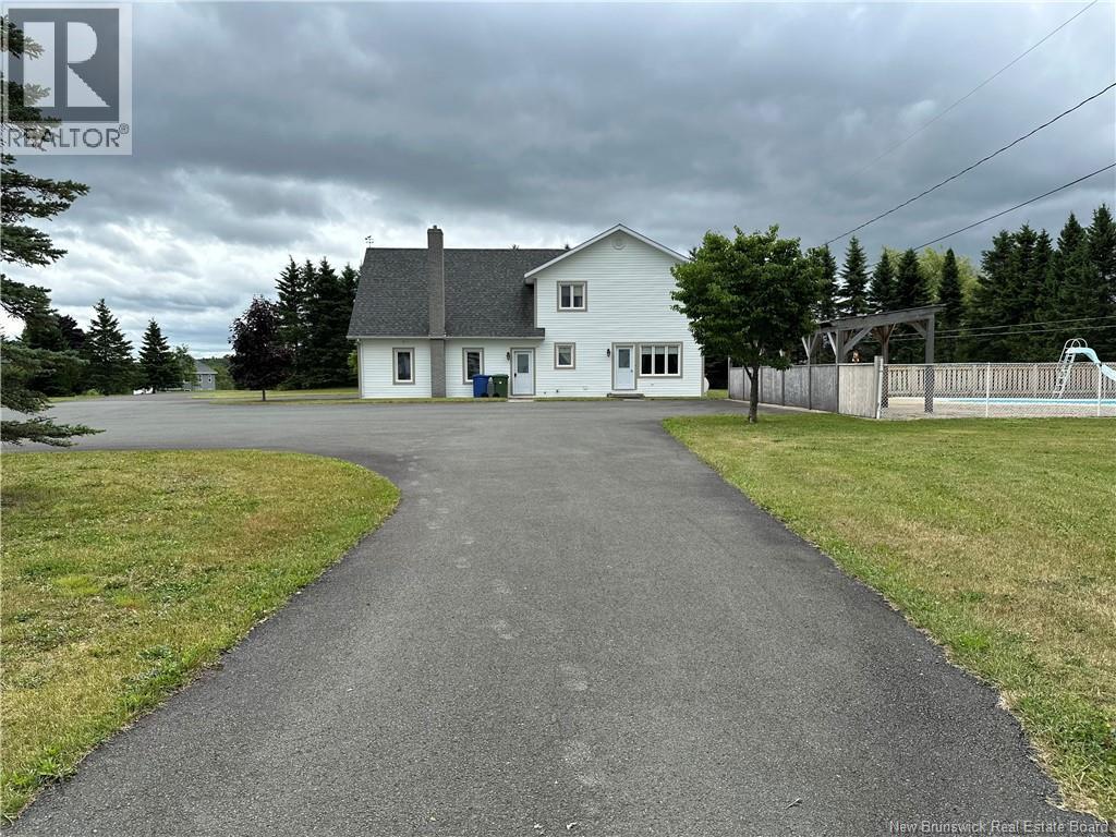 1359 Des Pionniers Avenue - Image 28