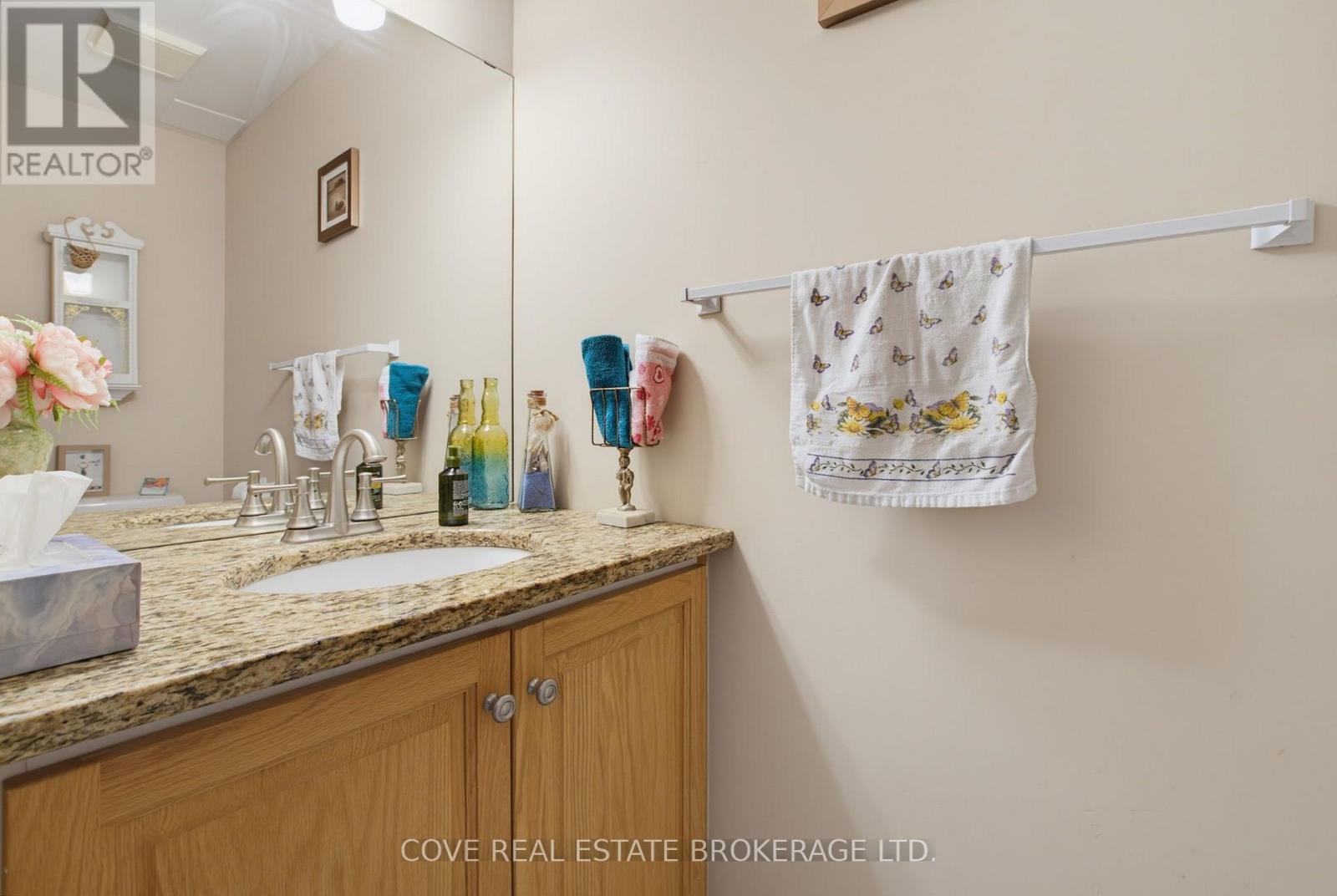 #203 511 GAINSBOROUGH ROAD - Image 22