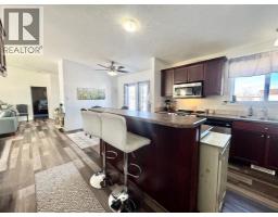 25 Keystone Place, Whitecourt, AB T7S0B2 Photo 11