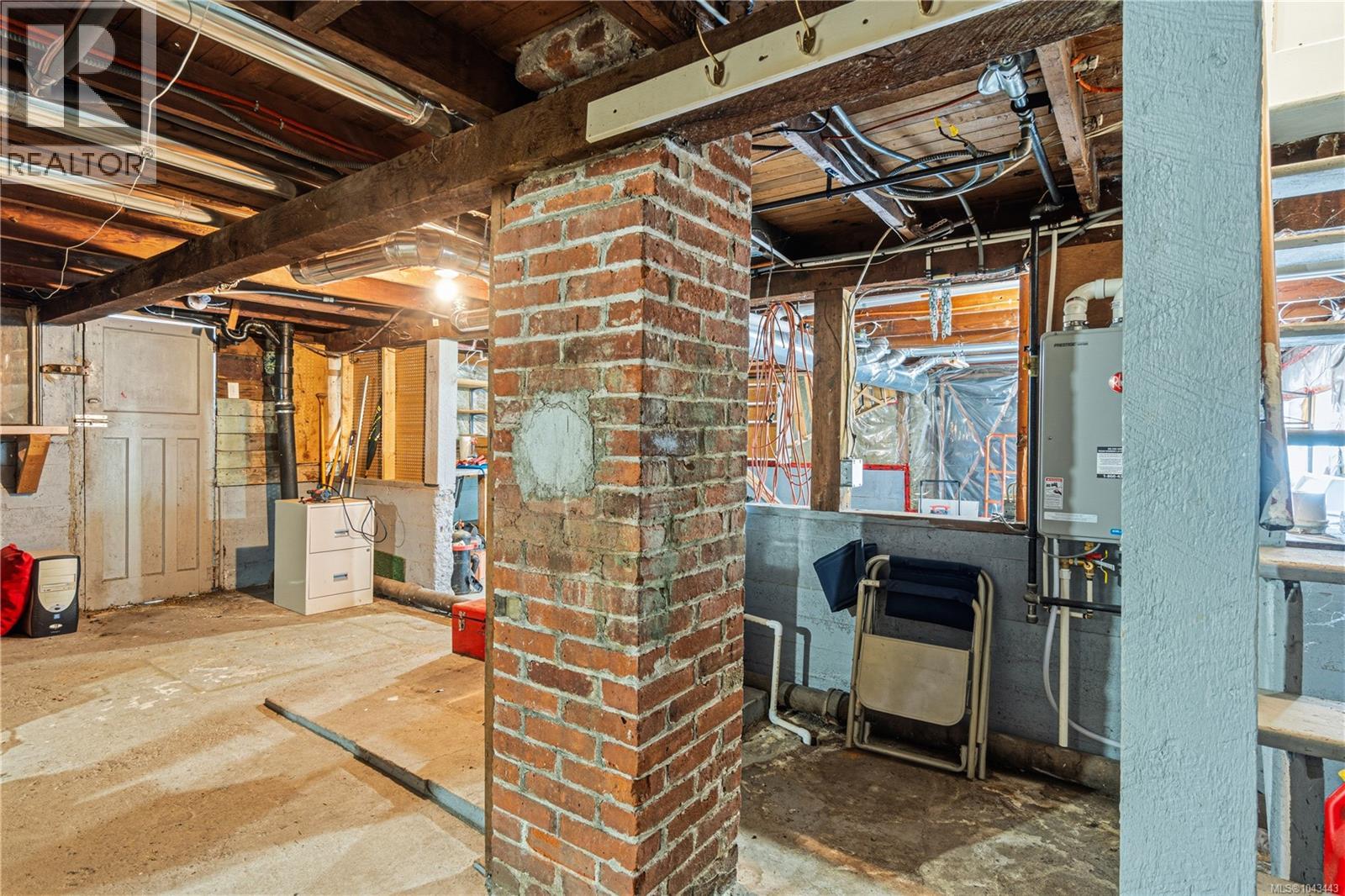 308 Holly Ave - 24