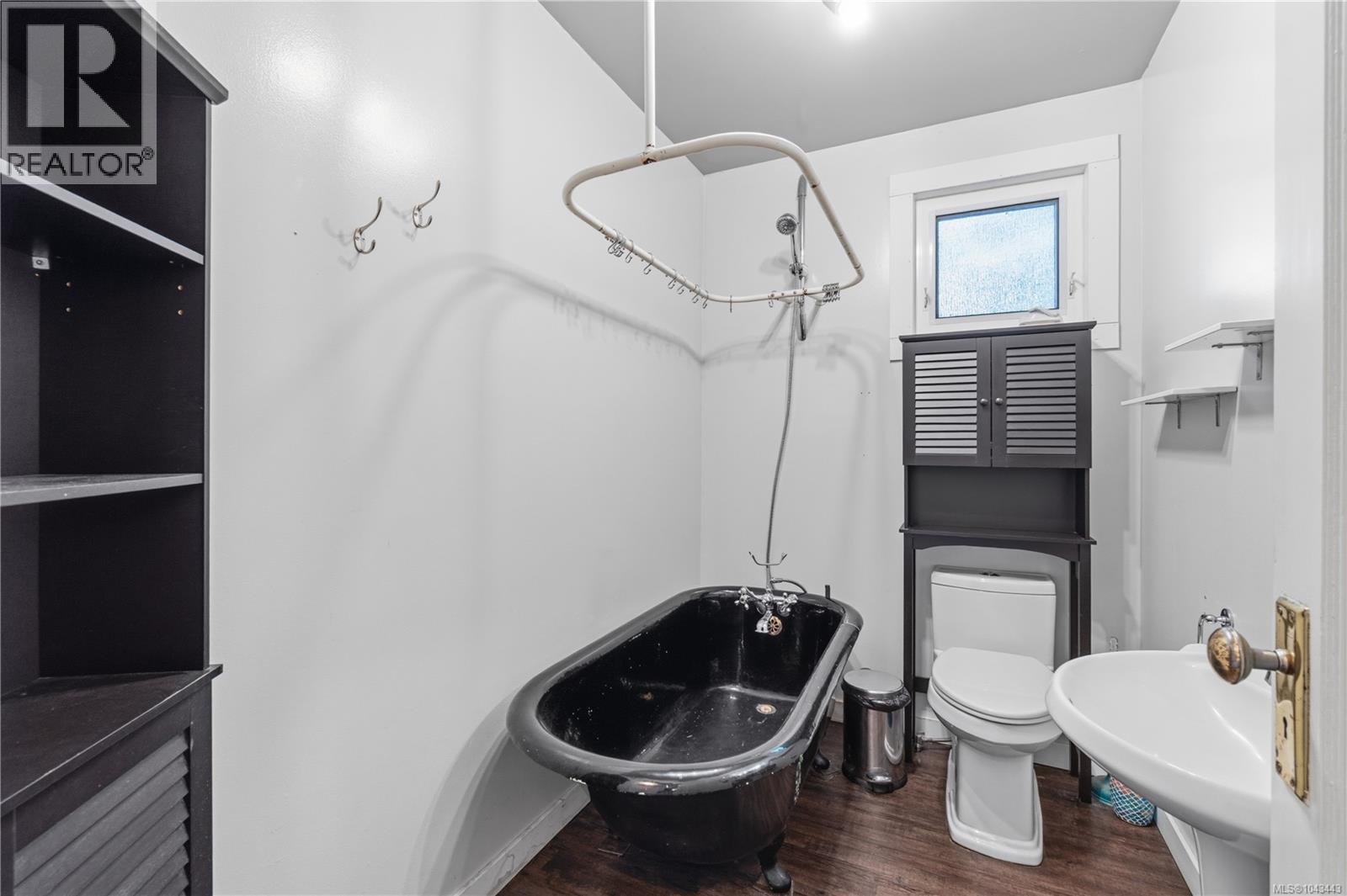 308 Holly Ave - 16