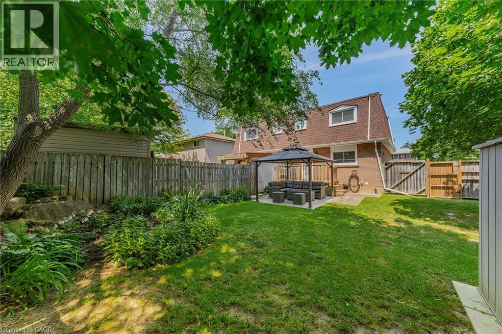 21 COACHWOOD Road - 40