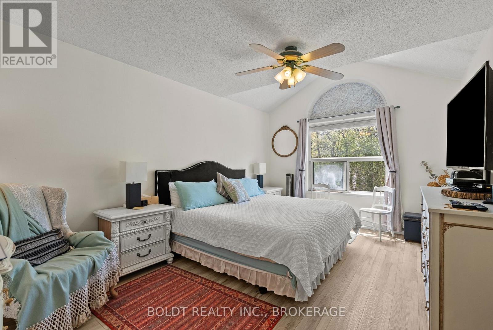 4333 SOUTHERLAND COURT - 15