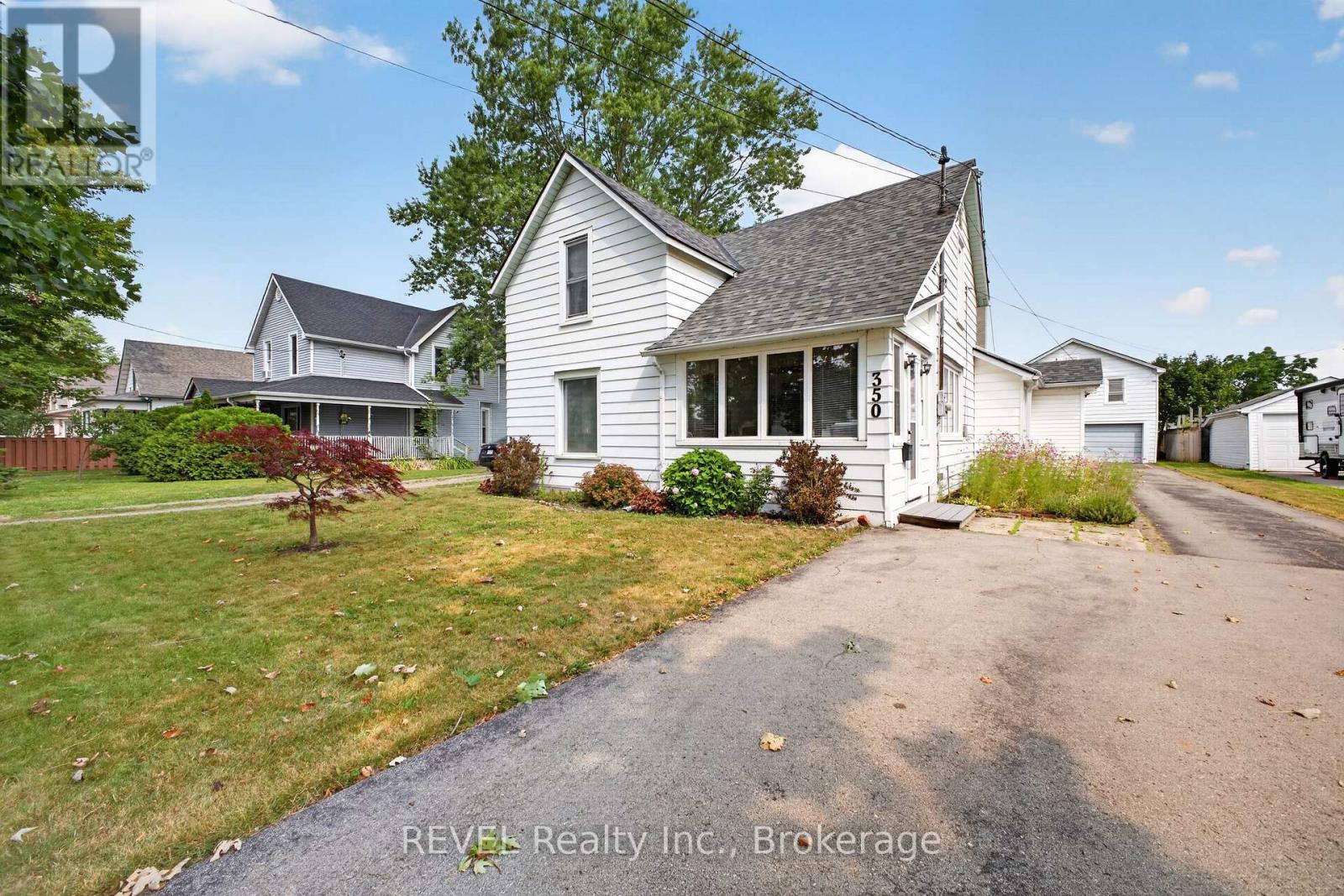 350 PHIPPS STREET - 2