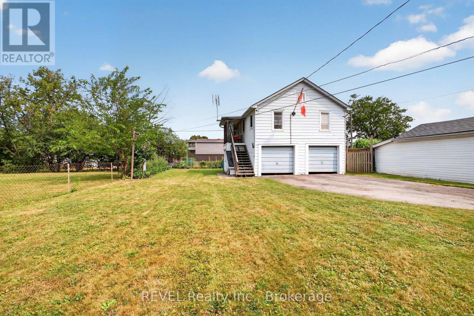 350 PHIPPS STREET - 4