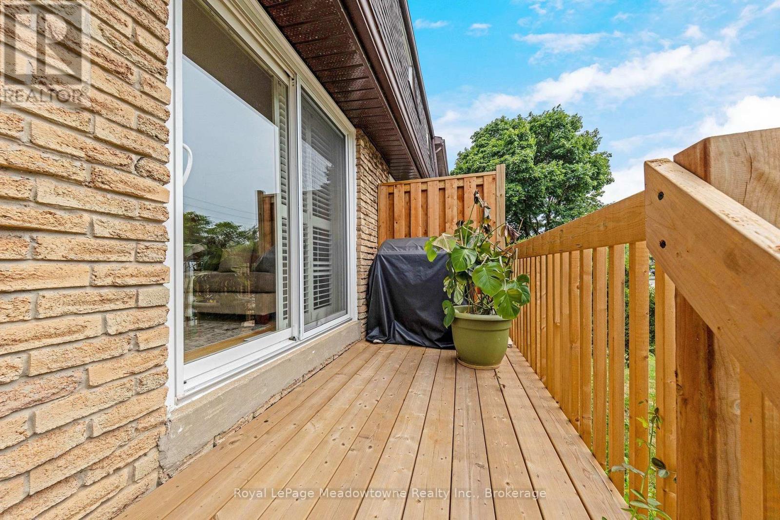#4 481 PITFIELD ROAD - 27