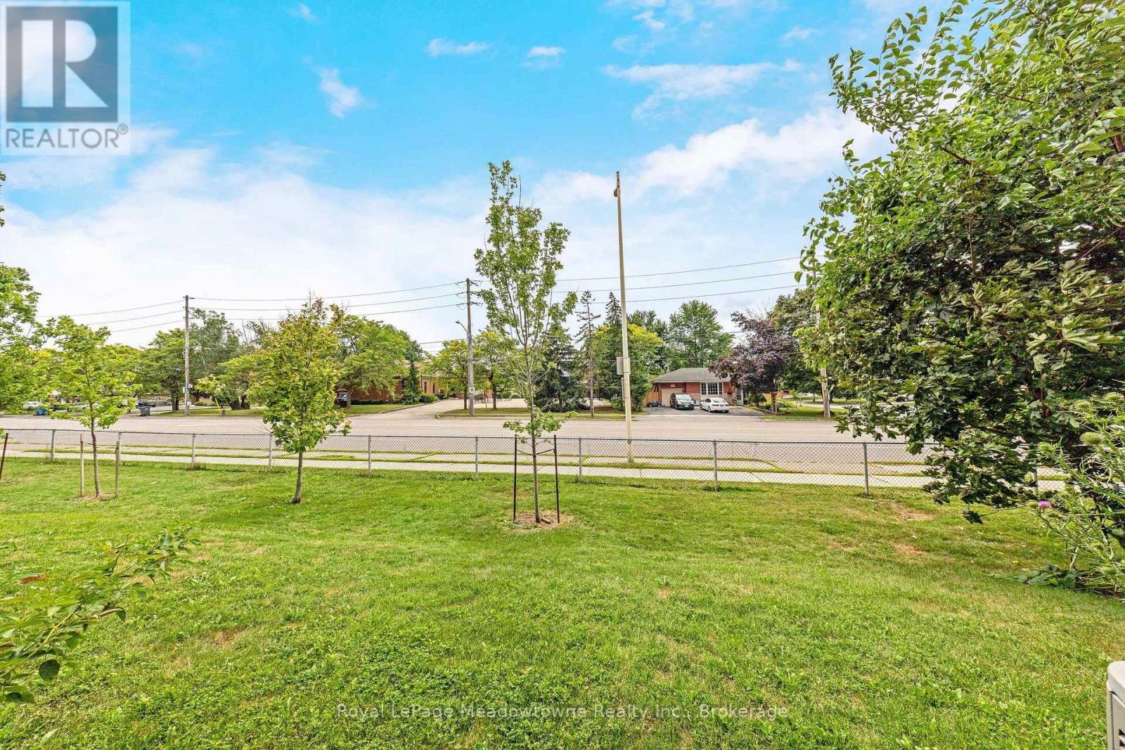 #4 481 PITFIELD ROAD - 30
