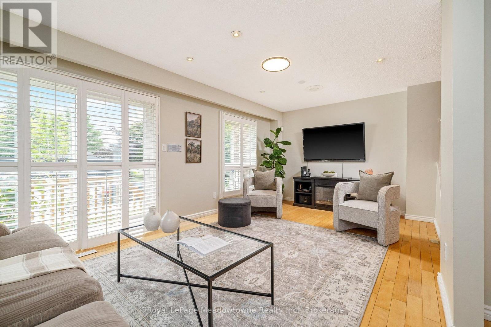 #4 481 PITFIELD ROAD - 5