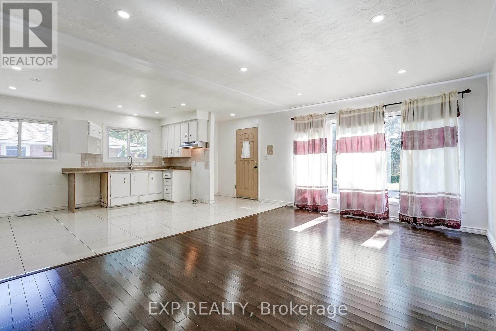 208 WEST 19TH STREET - 10