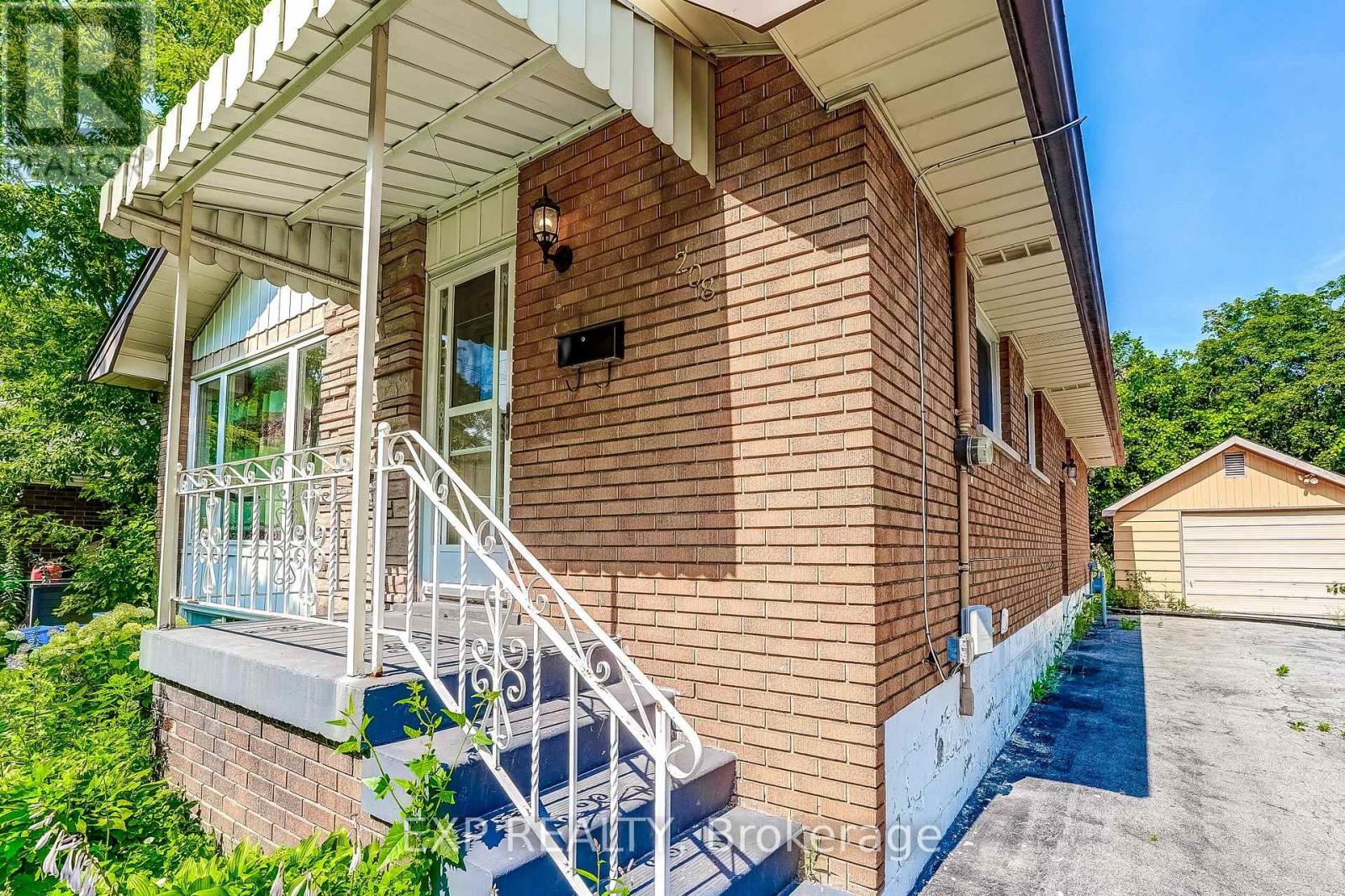 208 WEST 19TH STREET - 4