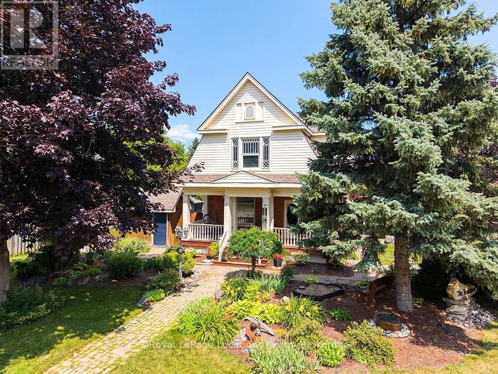120 MARSHALL STREET E - 2