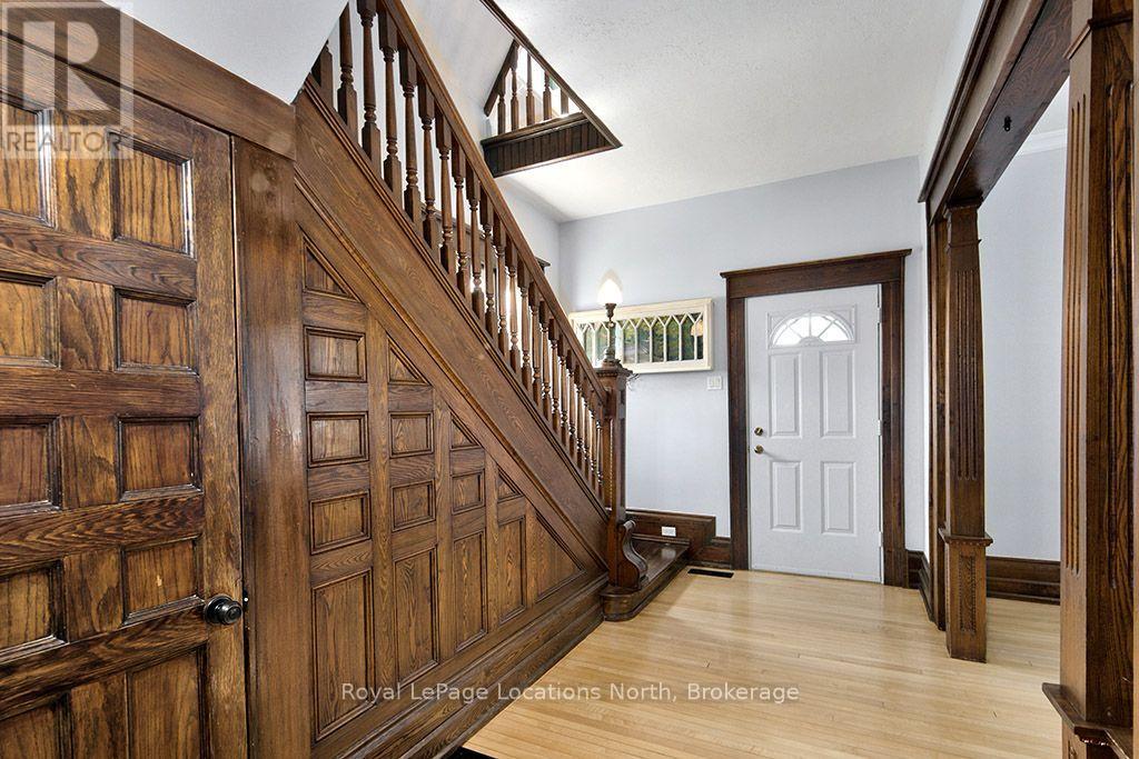 120 MARSHALL STREET E - 15