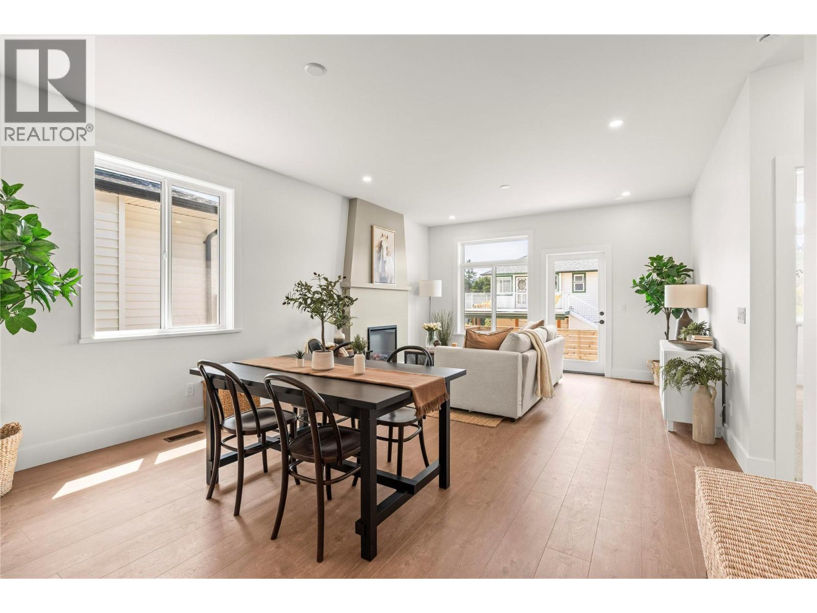 #101 2459 Bradley Drive Lot# 5 - 20