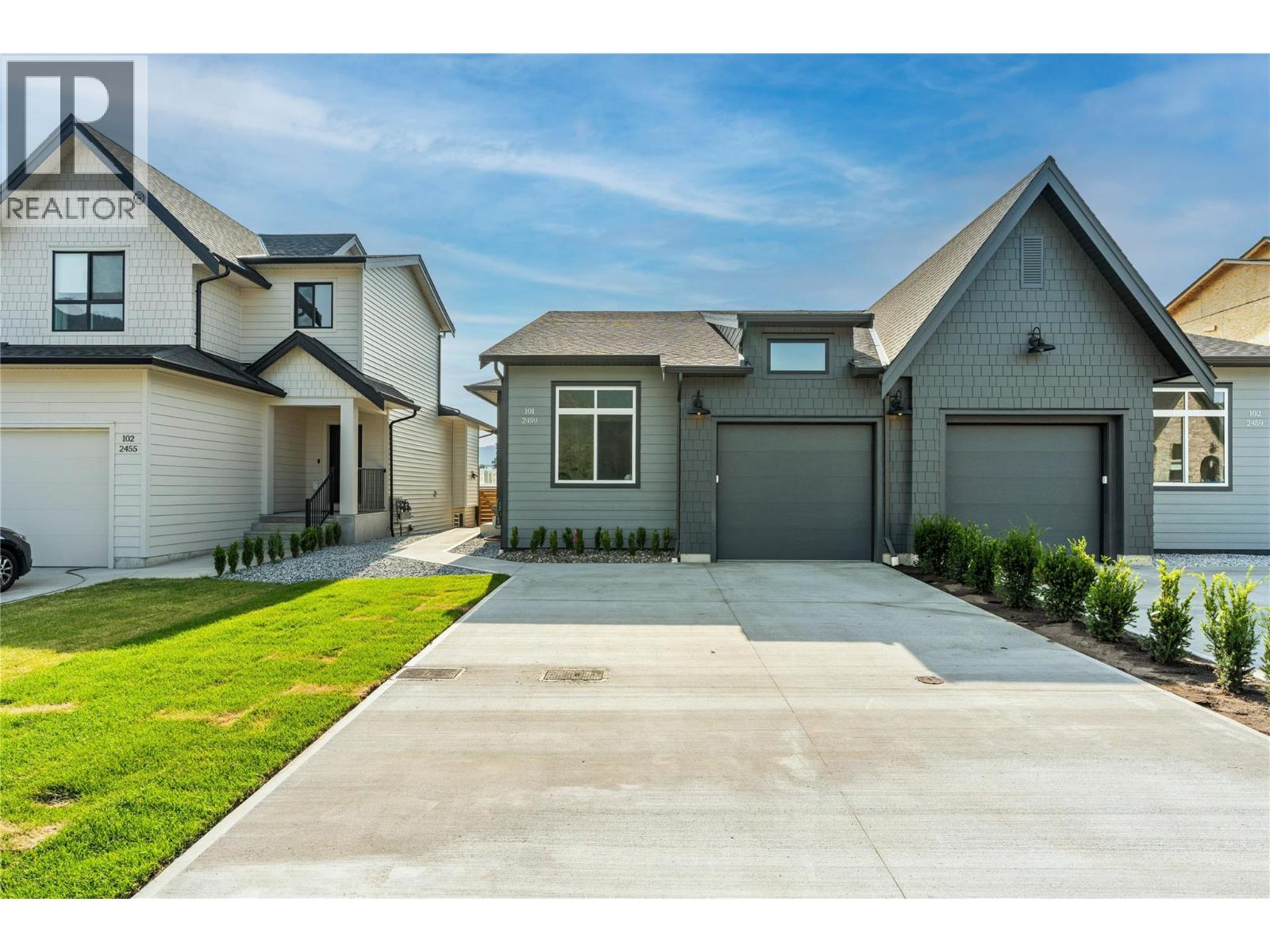 #101 2459 Bradley Drive Lot# 5 - 3