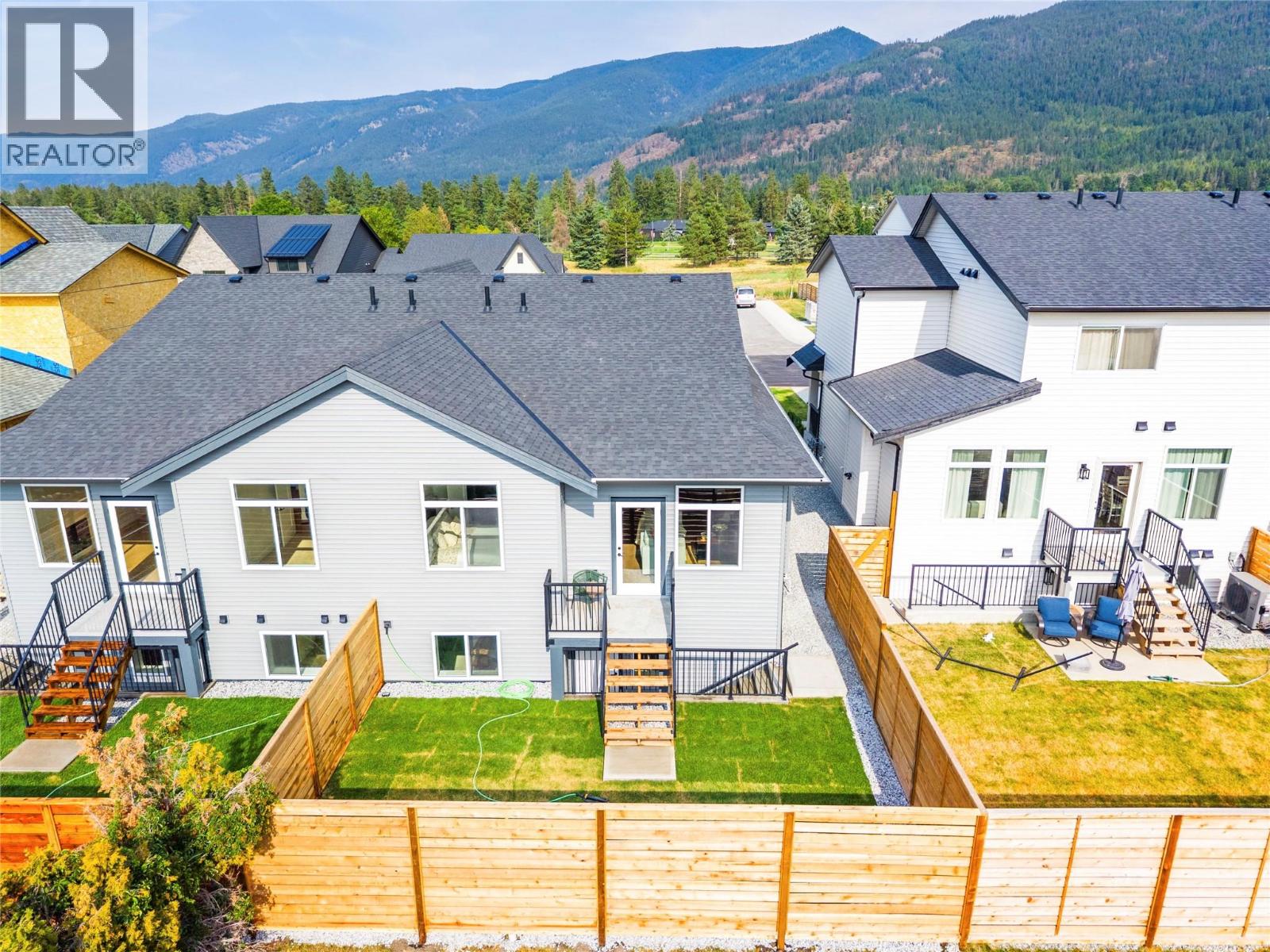#101 2459 Bradley Drive Lot# 5 - 42