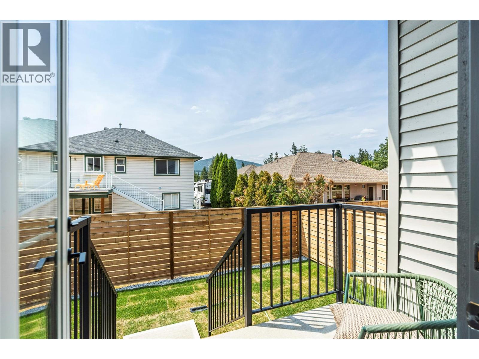 #101 2459 Bradley Drive Lot# 5 - 37