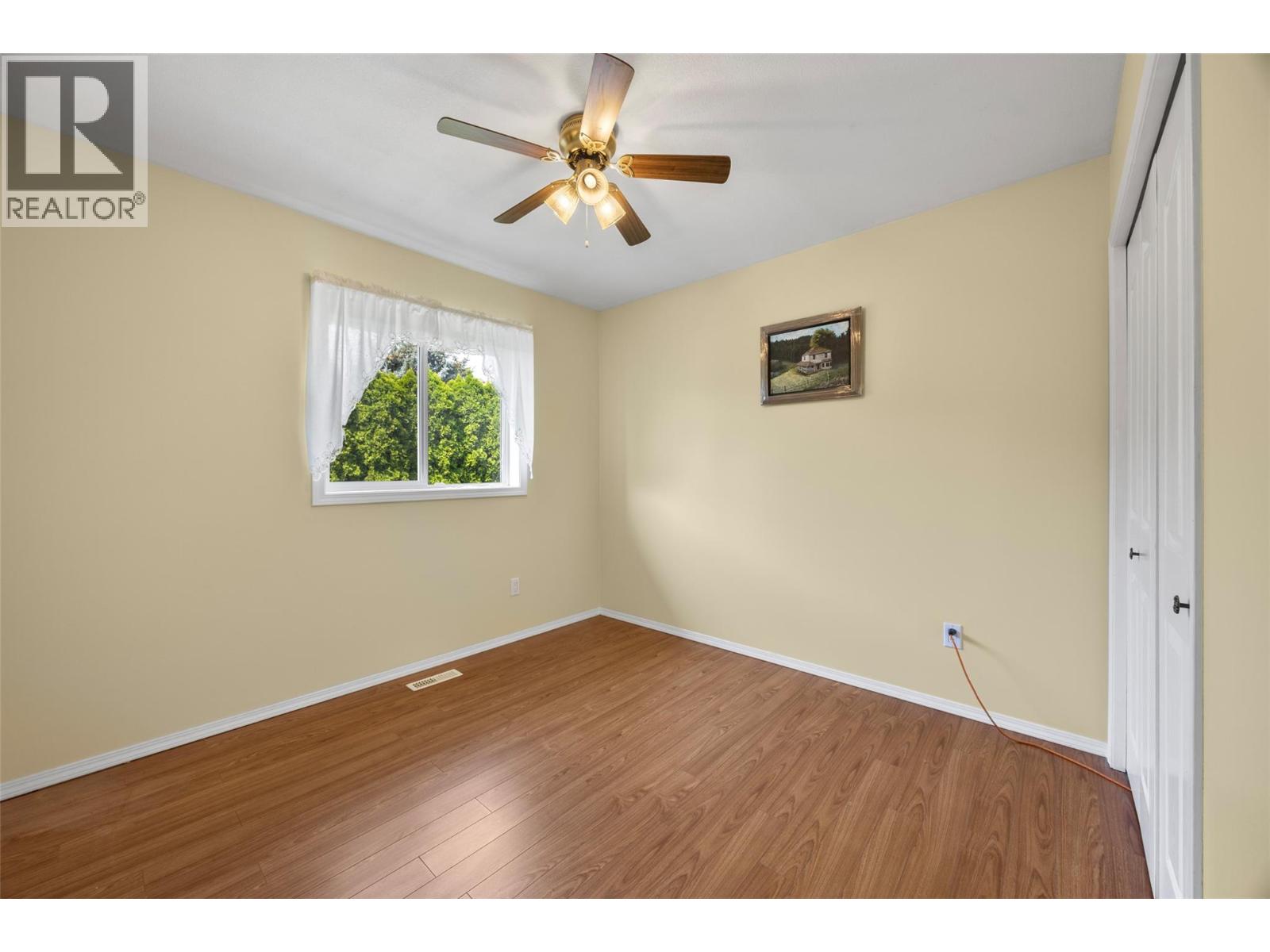 1180 Laroque Street - 15