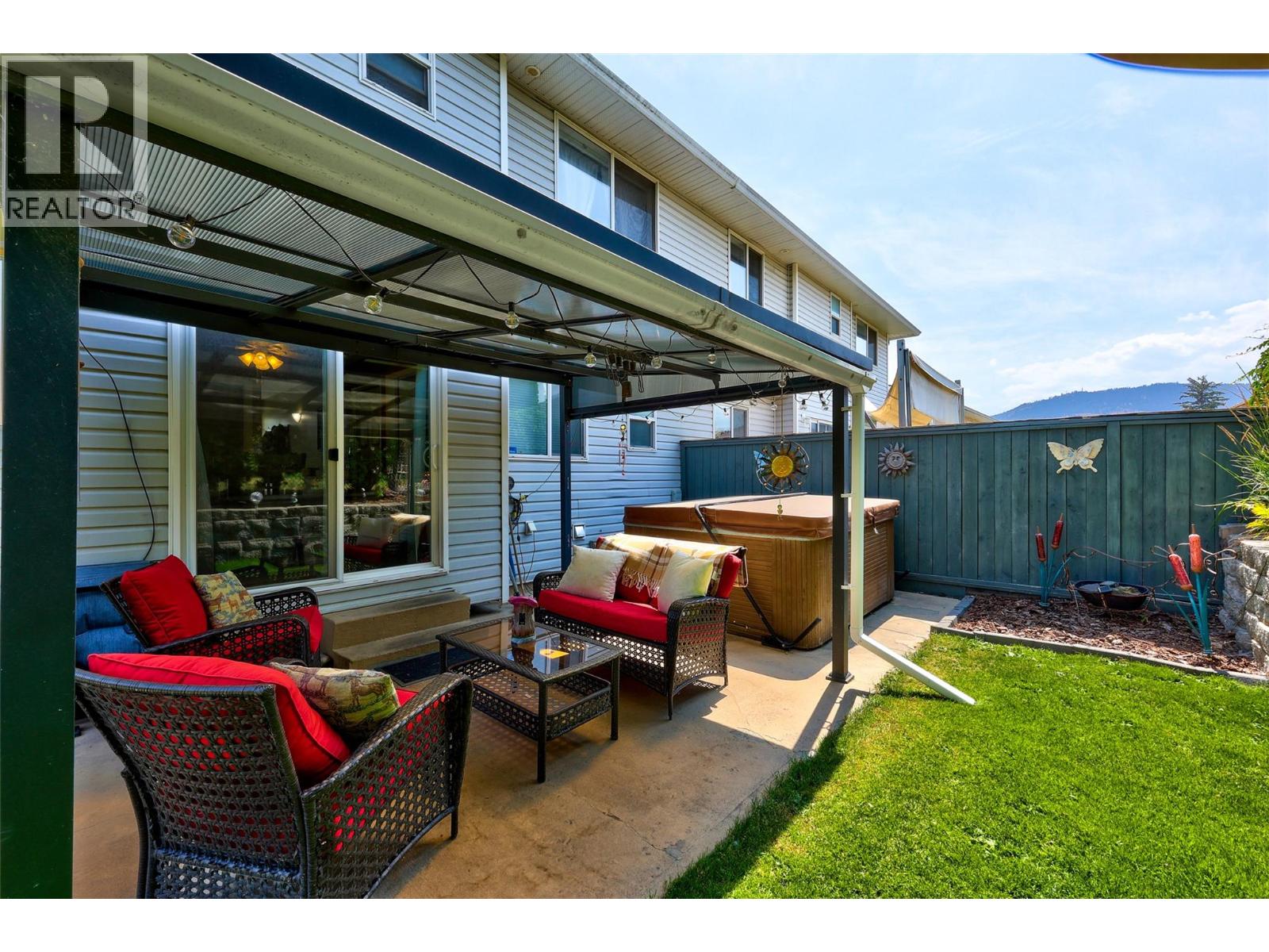 1180 Laroque Street - 20