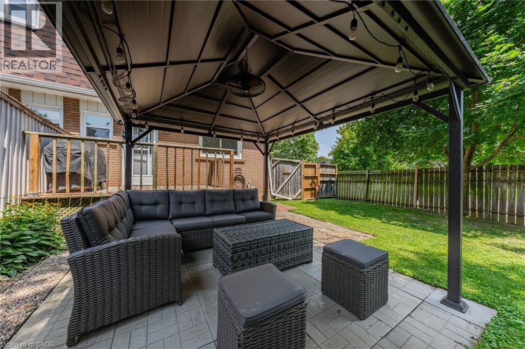 21 COACHWOOD Road - 35
