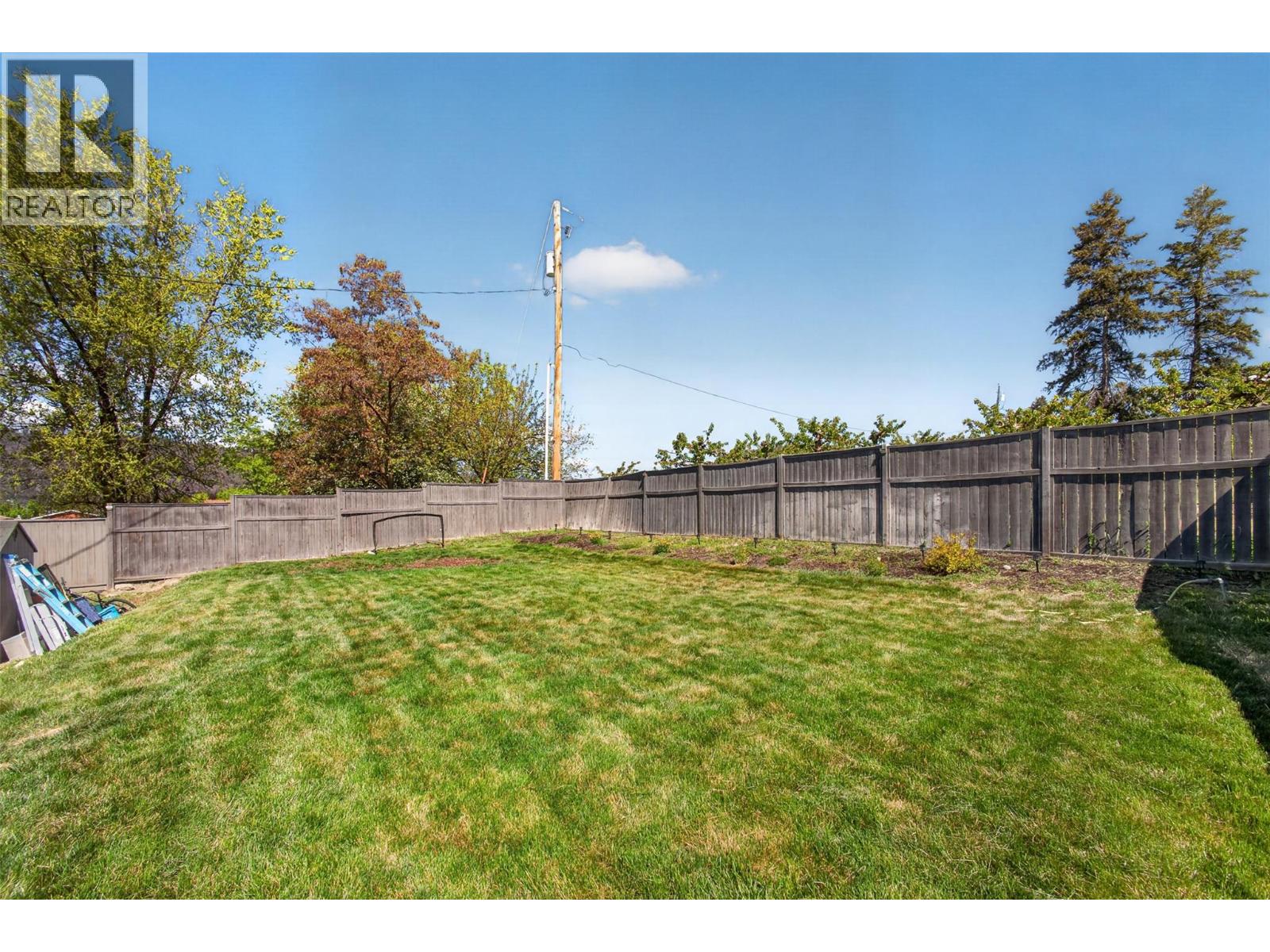 2490 Sexsmith Road - 37