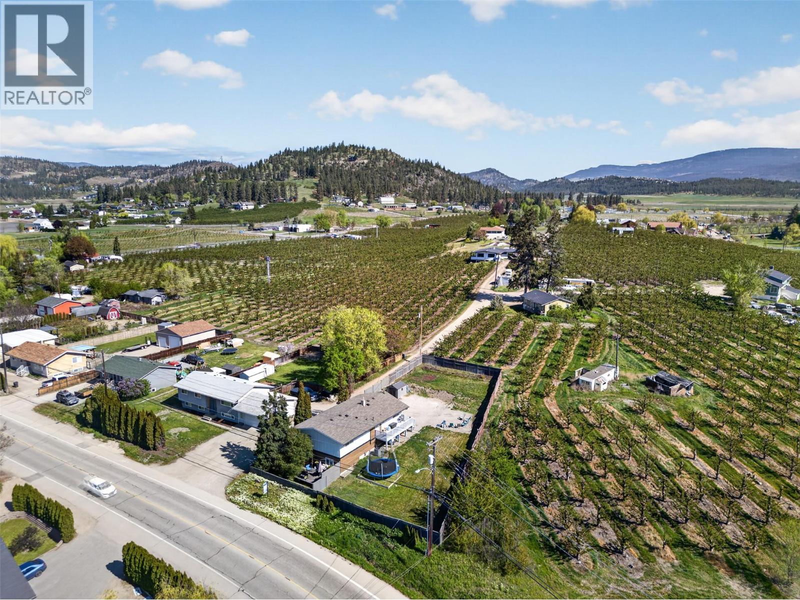 2490 Sexsmith Road - 39