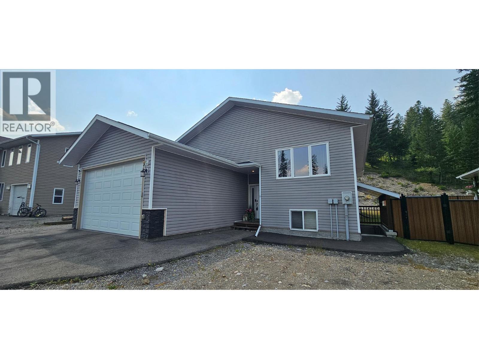 73 Deerborne Drive - 1