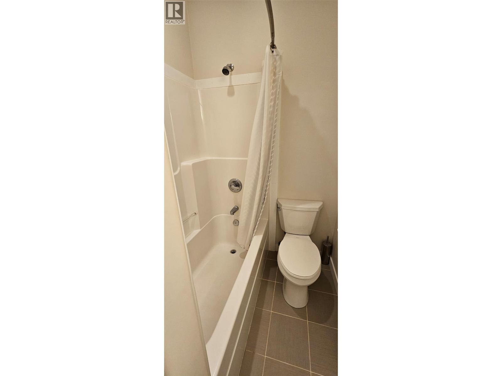 73 Deerborne Drive - 23