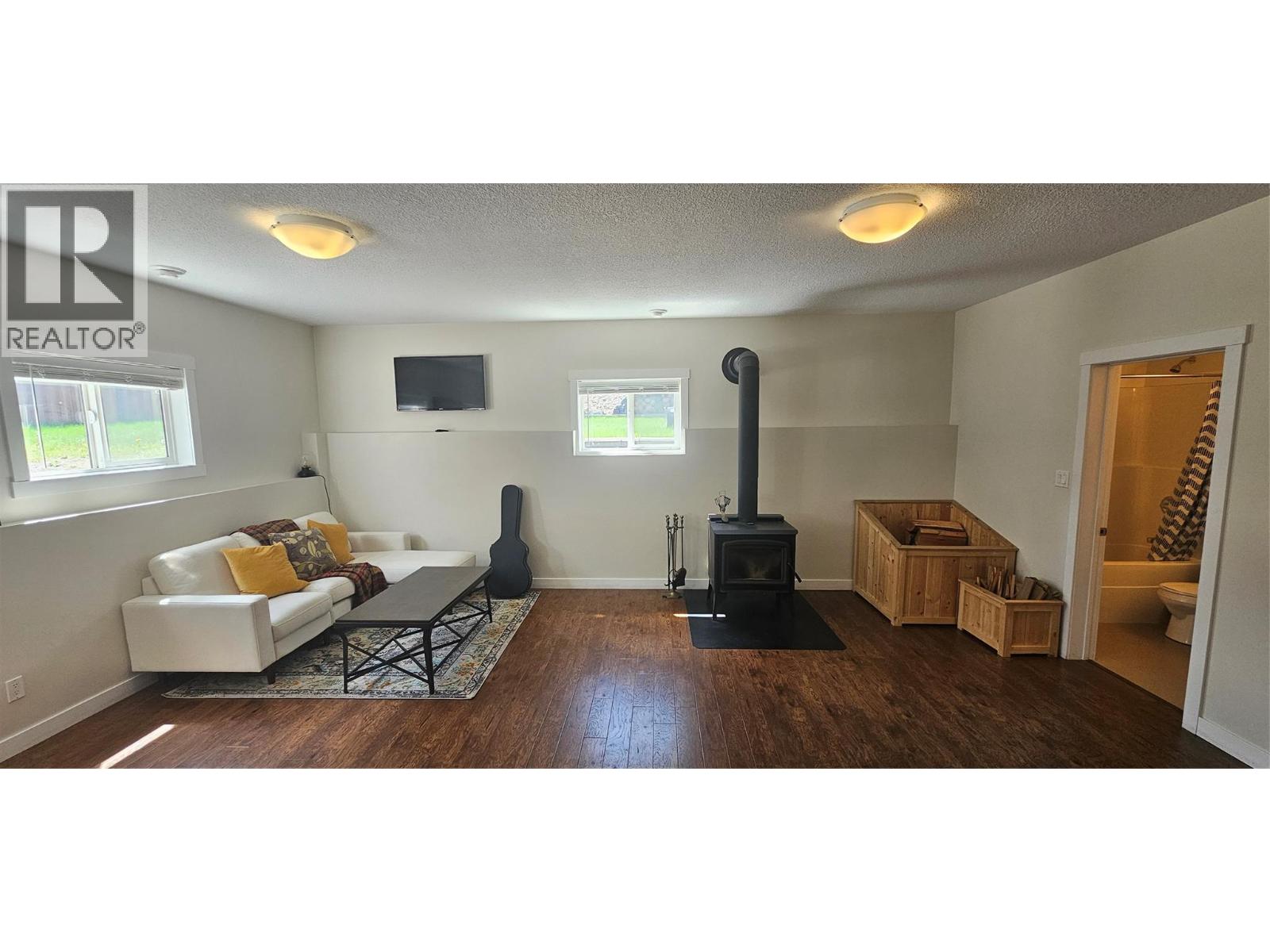 73 Deerborne Drive - 24