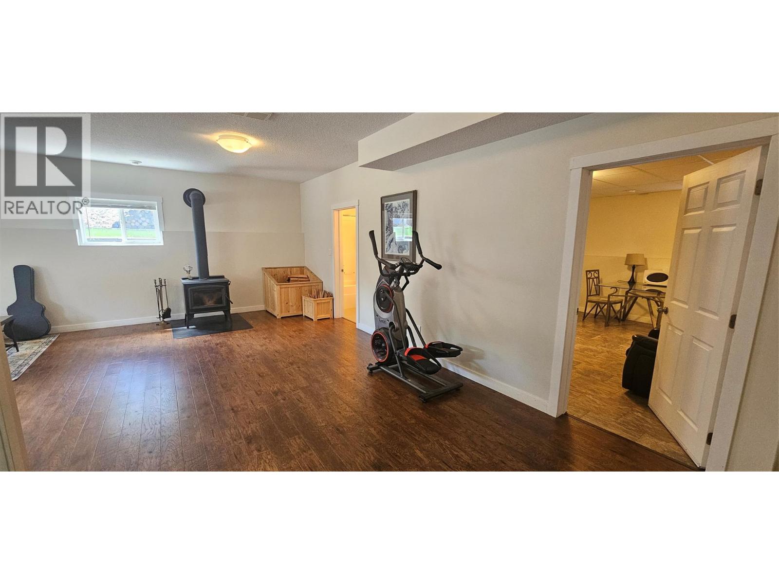 73 Deerborne Drive - 25